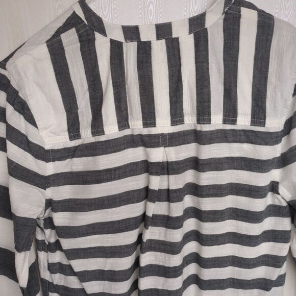 Merona Tunic Top Women Medium Stripes Nautical V-Neck Collarless Navy Cream M - Picture 9 of 11